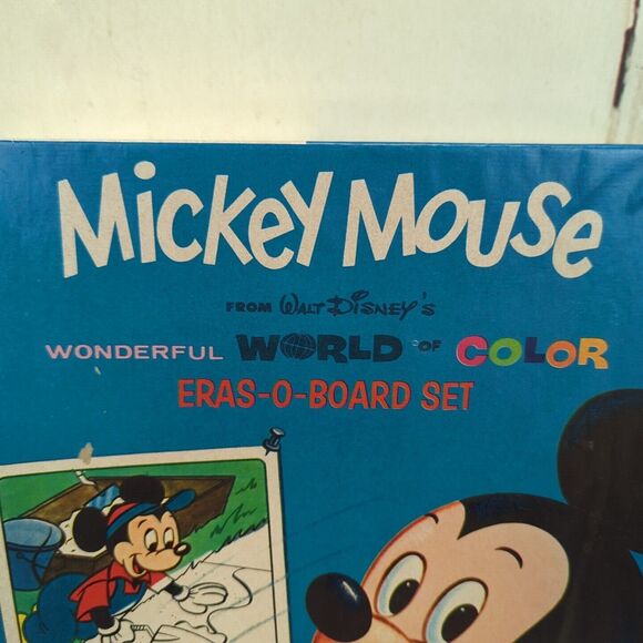 Vintage Walt Disney's Wonderful World Of Color Mickey Mouse Eras-O-Board Set - Picture 2 of 13
